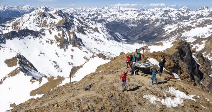 How to Reach the Peak of Coma Pedrosa Without a Guide